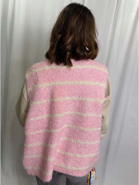 GILET Nina